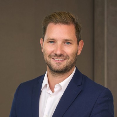 Alexander R